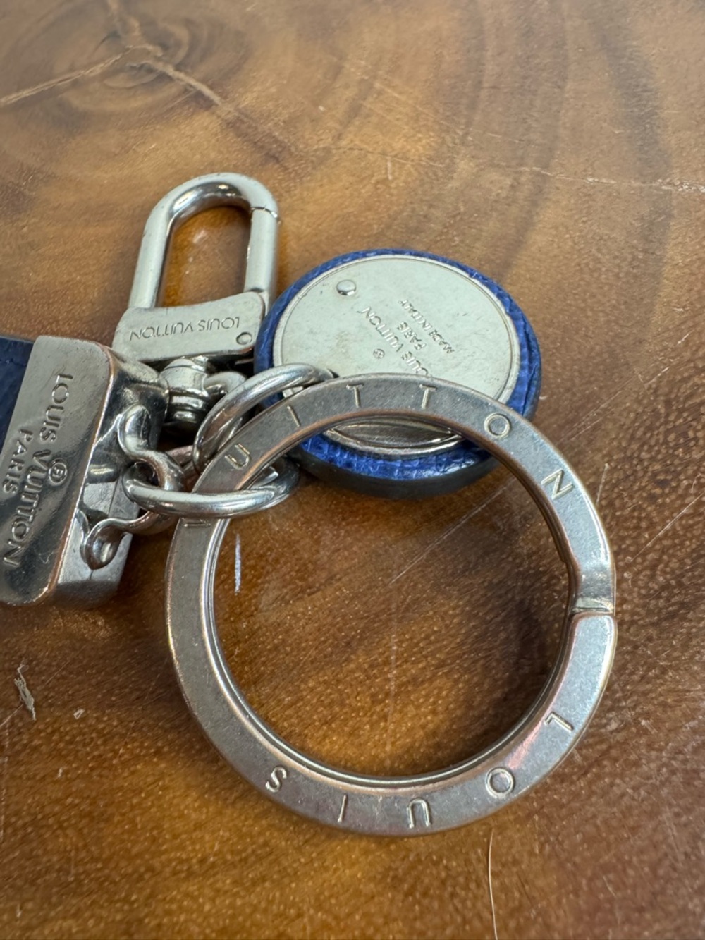 LUIS VUITTON Neo LV Club Bag Charm And Key Holder in Cobalt Monogram Canvas. - Picture 6 of 8